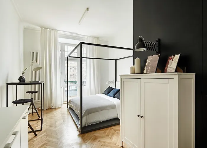 아파트호텔 Four Stories - Krasinskiego 4*