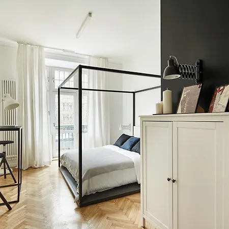 Aparthotel Four Stories - Krasinskiego 3*